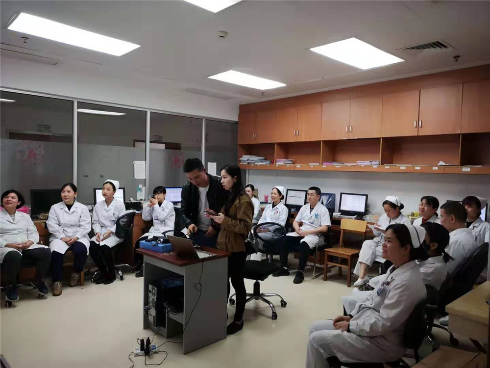 1,、趙文青主任授課.jpg