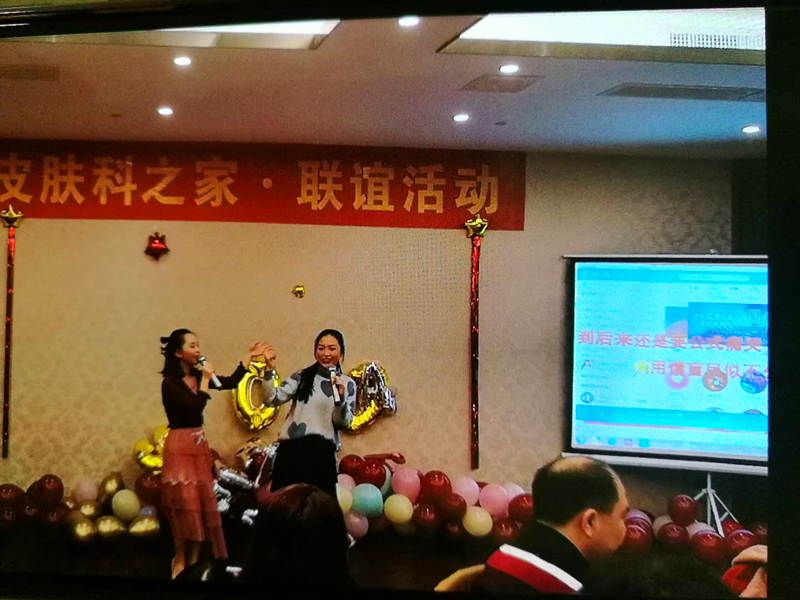 4,、美小護(hù)合唱.jpg
